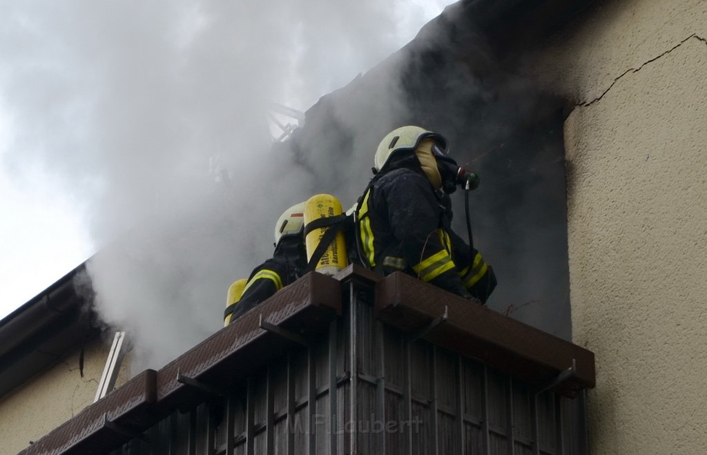 Feuer2Y Koeln Muelheim Windmuehlenstr P043.JPG